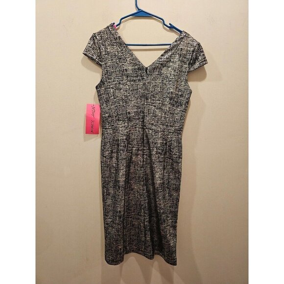 NWT Women's Betsey Johnson Black and Gold Pencil Dress Size 8 - Picture 3 of 10